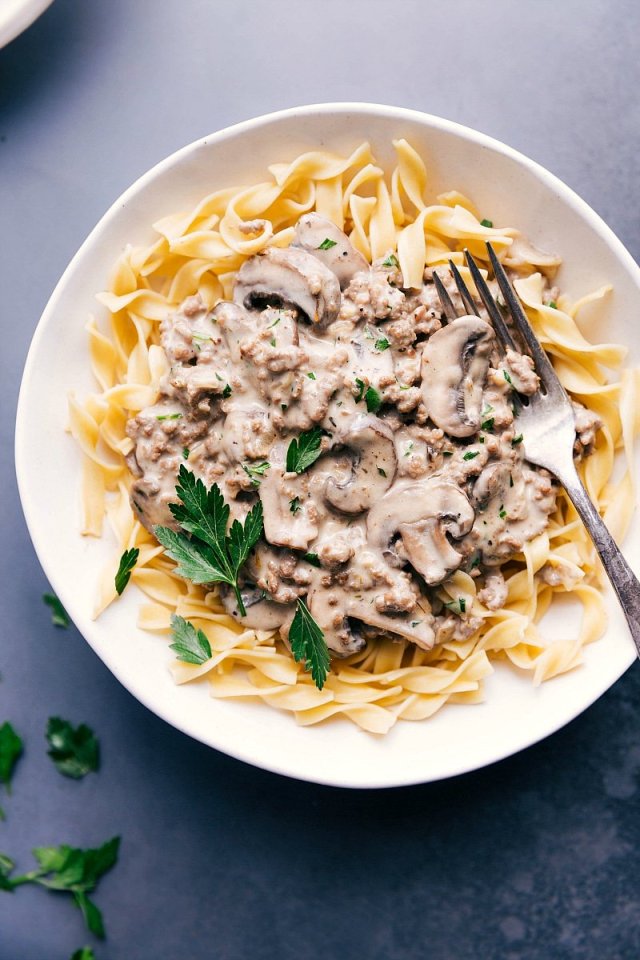 ground beef stroganoff is an easy dinner recipe