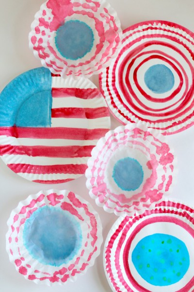 Cupcake liners colored to look like the American flag for a fourth of July craft